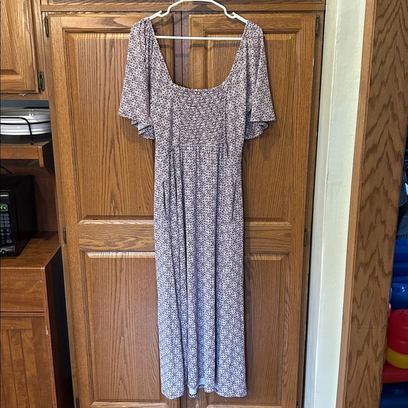 Boden Smock Detail Jersey Maxi Dress Berry Floret Tile - Picture 6 of 13